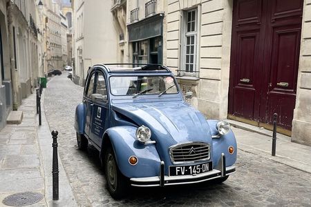 Paris EN Citroën 2CV Authentic and Vintage Experience