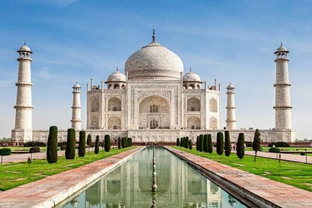 Same Day Taj Mahal and Agra Fort Tour from Delhi By Car