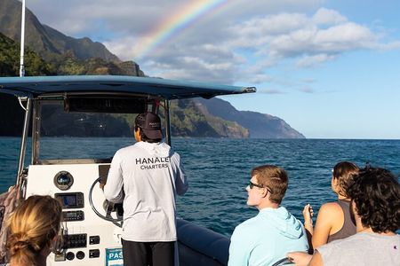 Hanalei Charters Morning Na Pali Adventure tour
