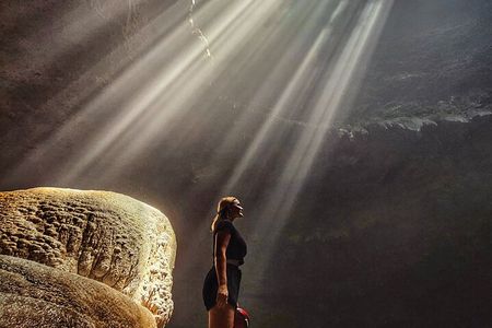 Yogyakarta Jomblang, Pindul Cave & River Tubing Tour with lunch