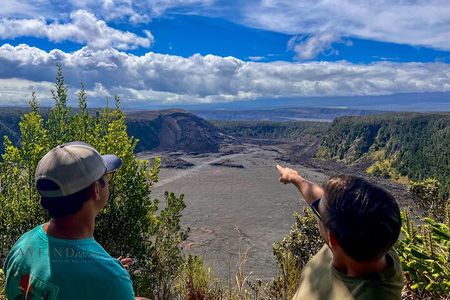 Big Island: Volcano, Waterfalls & Coffee Group Tour