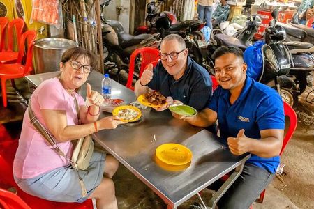 Mumbai Heritage, Street Food & Bazaar Walking Tour