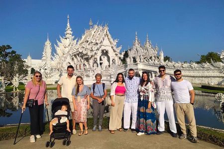 Chiang Rai:Guided Highlights Full-Day Tour-FREE LUNCH BUFFET