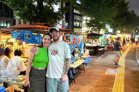 Fukuoka: Nakasu Food Stall Private Guided Tour with Tastings