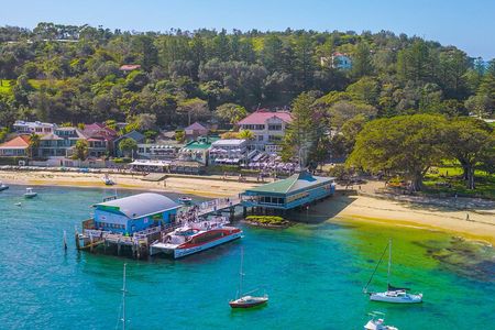 Taronga Zoo Entry & Sydney Harbour 2-Day Hop On Hop Off Cruise