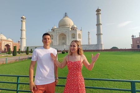3-Day Golden Triangle Tour: Discover Delhi, Agra & Jaipur