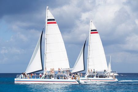 Catamaran Fury Cozumel Snorkel, Lunch and Beach Club **Official**