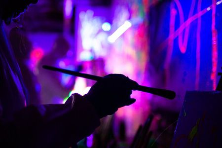 NEON Starry Night Sip and Paint Experience 
