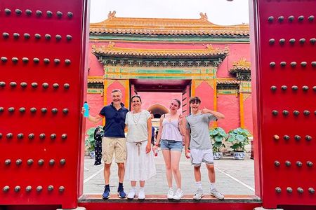 Tiananmen Square, Forbidden City, Temple of Heaven In-depth Tour with Lunch