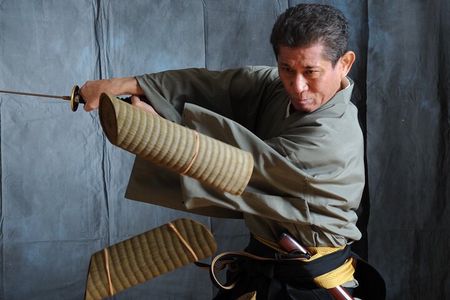 Tokyo:Samurai sword and archery class from a samurai descendant