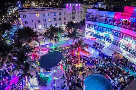 #1 Miami Pub Crawl + Clubbing Experience