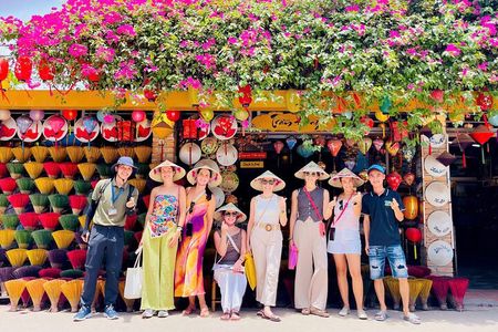Hue Dragon Boat Tour: Perfume River, Royal Tombs, Thien Mu Pagoda
