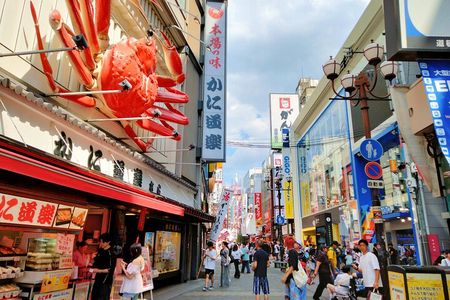 Osaka Food Tour: Okonomiyaki Cooking & Dotonbori with Local Host 