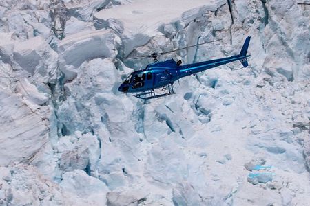 Twin Glacier Overflight