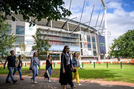Melbourne Sports Walking Tour