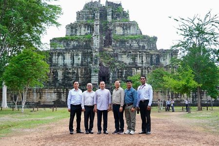 3 Days of Angkor, Koh Ker, Beng Mealea and Waterfalls-1000lingas
