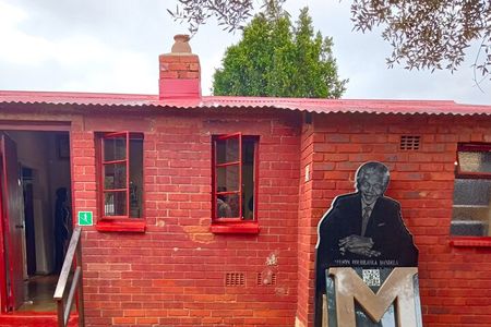 Soweto and Joburg Half Day Tour