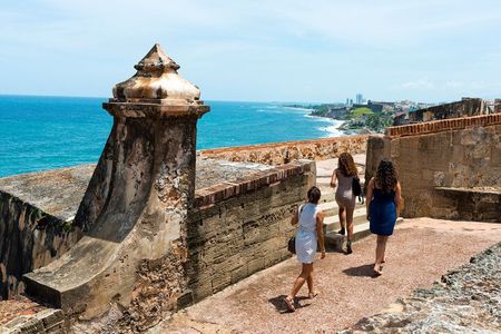 Historic Old San Juan Walking Tour with El Morro Entry