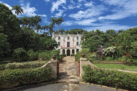 Victorian Steam Railway Short Journey (+Great House Optional)