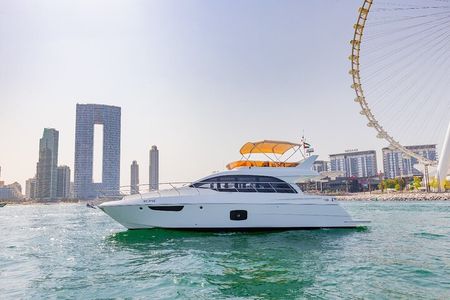 Dubai Marina Yacht Cruise with Breakfast or Sunset BBQ