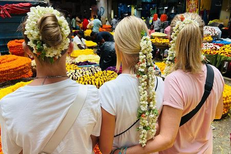 In the Footsteps of Maharajas & Sultans-Bangalore Historical Walk