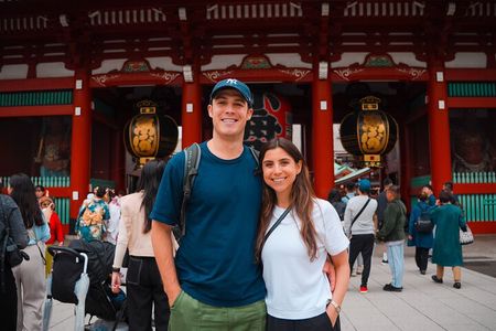 Asakusa Private Street Food Walking Tour (7+ Foods & Sweets)