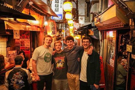 Shinjuku Night Tour with 6 dish & all-you-can-drink