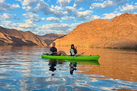 Triple Cave Kayak Tour: Half Day, Emerald & Echo, Snacks Included