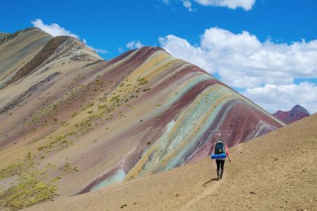 7 Color Mountain Tour Adventure in Vinicunca