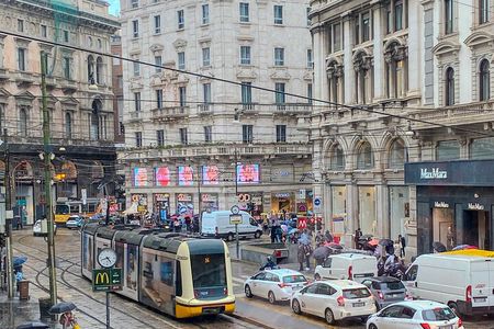 Milan Walking Tour Historical and Cultural Treasures