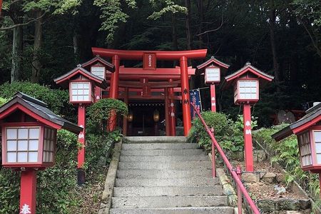 Mojiko Karato Market Motonosumi Shrine one day Tour from Fukuoka