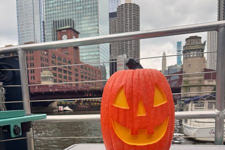 Chicago River Guided Ghost Tour
