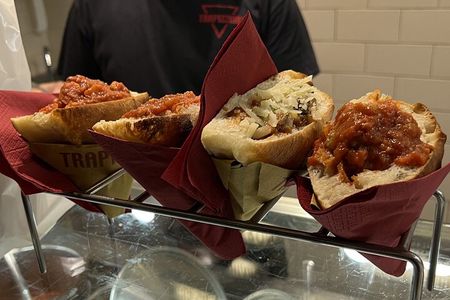 Rome Food Tour: 7+ Tastings & Wines in Trastevere