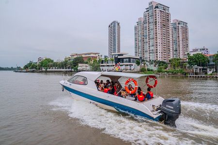 The History of Cu Chi Tunnels VIP Tour by Luxury Speed Boat