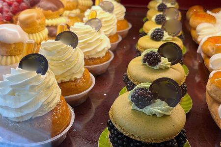 French Pastry and Dessert Walking Tour in Nancy with Local Guide