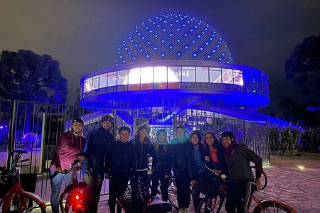 Private Bike Tour: Buenos Aires at Night 