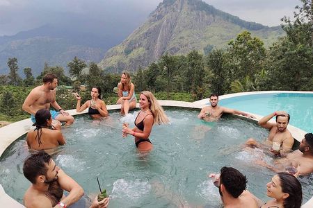 8 Days Sri Lanka Tour with Luxury Hotels Breakfast and PrivateCar
