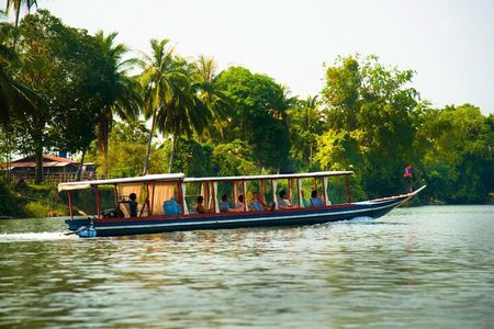 Luang Prabang Private Cultural Tour and Pak Ou Caves River Cruise