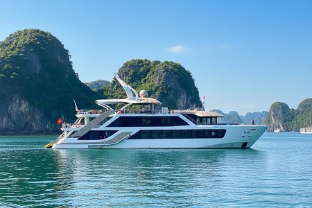 Lan Ha Bay Full-Day Tour from Hanoi, Hai Phong - Serenity Cruises