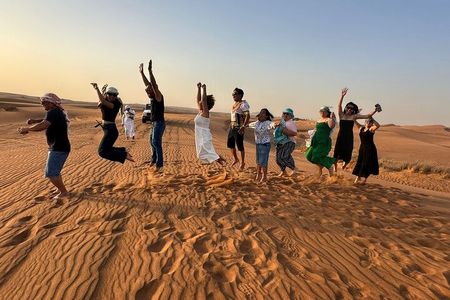 Dubai Evening Desert Safari with BBQ Dinner and Shows