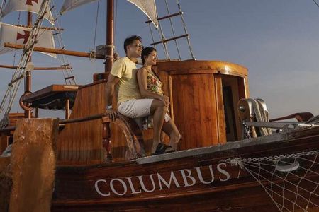 Columbus boat for couples