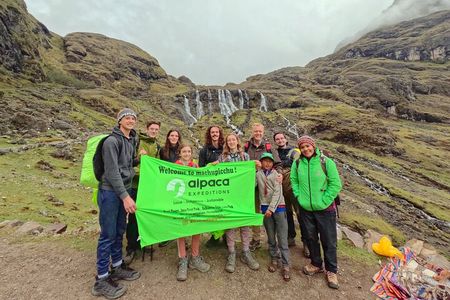 Lares Valley Trek with Hot Spring 4-Day, 3-Night 
