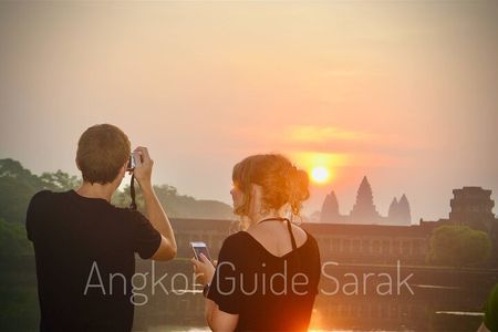 Angkor Wat exploring Private tour with sunrise or sunset