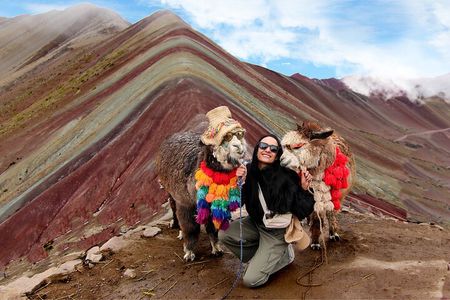 3 Day Sacred Valley: Machupicchu and Rainbow Mountain Tour 