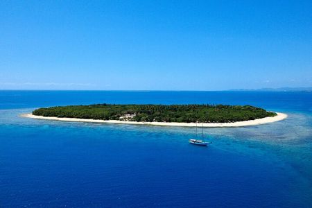 Captain Cook Cruises Fiji - Island and Reef Day Cruise