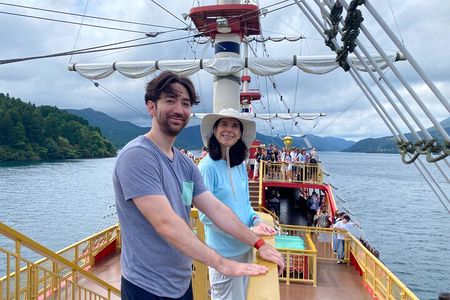 Hakone Private Custom Tour: Hot Springs, Nature & Mt. Fuji Views