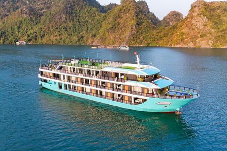 Dragon Bay Premium – Ha Long & Lan Ha Cruise with Pool & Balcony