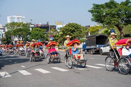 Da Nang City Panoramic Sightseeing Cycling Private Tour By Cyclo