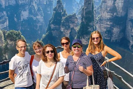 2-Day Private Zhangjiajie Tour: Avatar Mountains & Glass Bridge