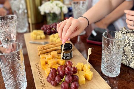 Cheese and Wine Canal Cruise through Historic Amsterdam